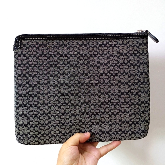 COACH padded tech pouch